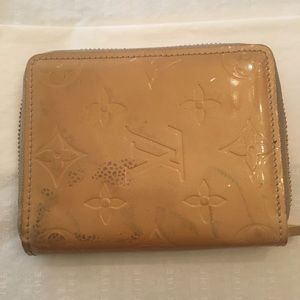 Louis Vuitton vernis wallet